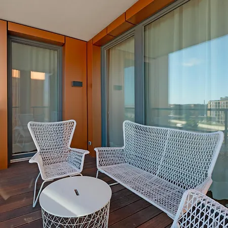 Blue Mandarin Riverside Premium Sauna & Gym Gdansk Room photo
