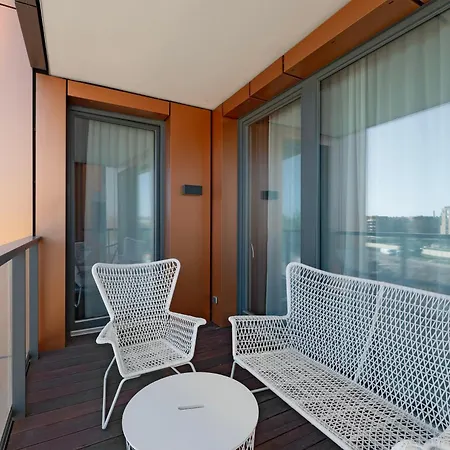 Blue Mandarin Riverside Premium Sauna & Gym Gdansk Room photo