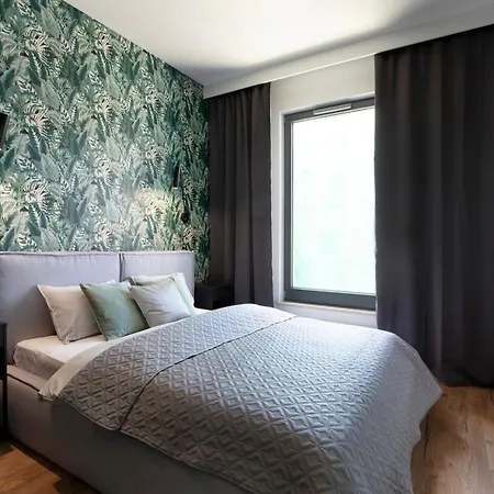 Blue Mandarin Riverside Premium Sauna & Gym Gdansk Room photo