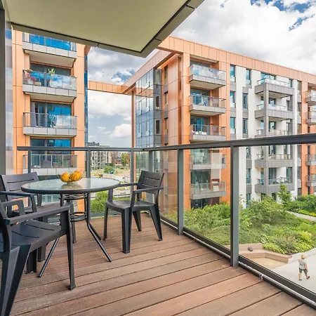 Blue Mandarin Riverside Premium Sauna & Gym Gdansk Exterior photo