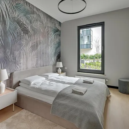 Blue Mandarin Riverside Premium Sauna & Gym Gdansk Room photo