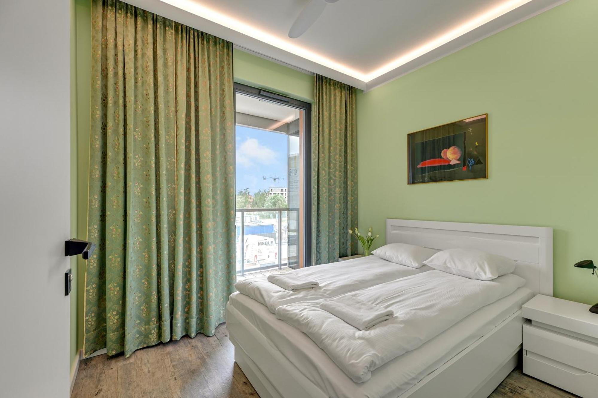 Blue Mandarin Riverside Premium Sauna & Gym *